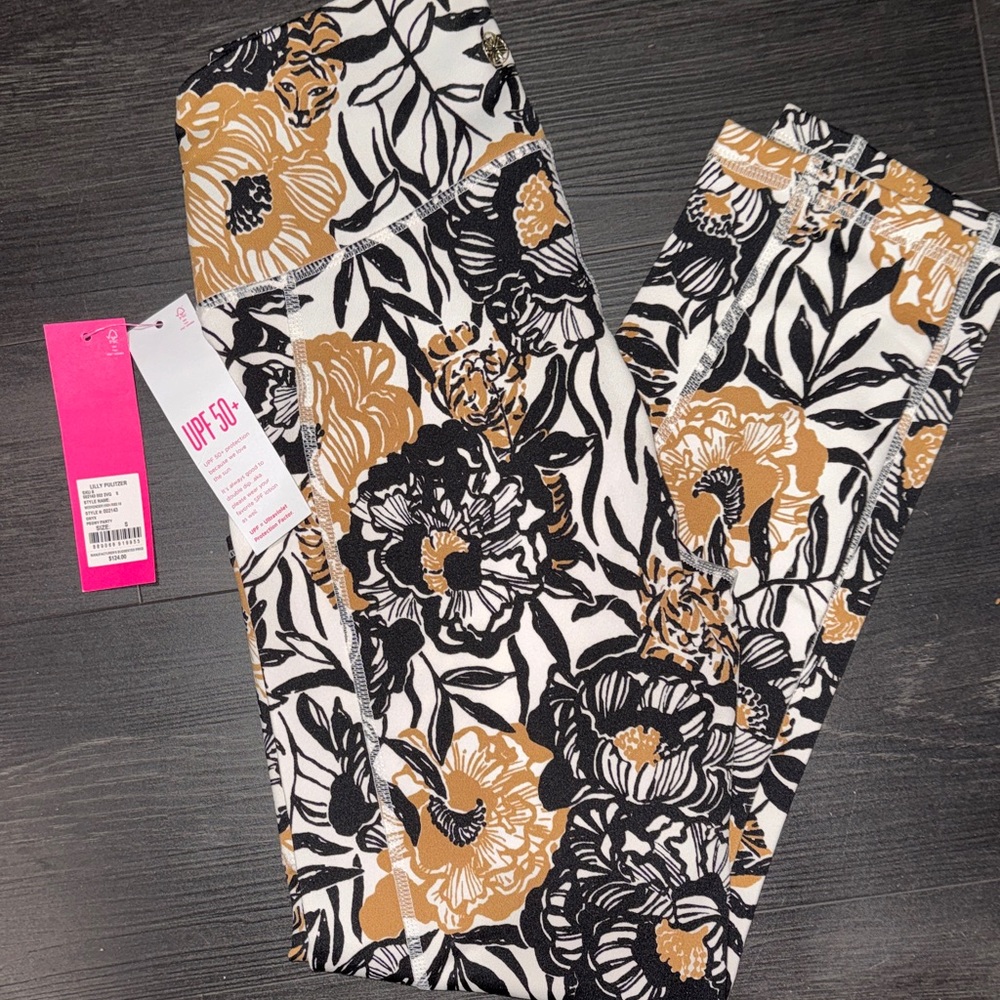 Lilly Pulitzer Black and Tan Floral Leggings